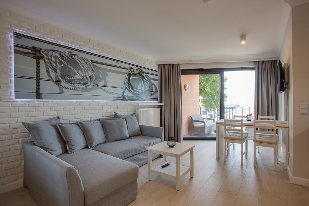 Apartamenty Horyzont - Visitopl Miedzyzdroje Exteriör bild